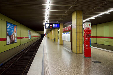 U-Bahnhof Michaelibad U-Bahnhof Michaelibad